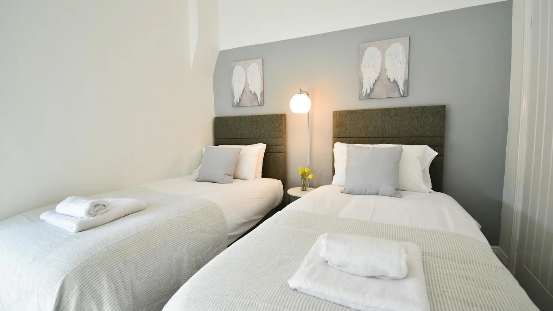 Falmouth Guest House Workstays Uk Middlesbrough